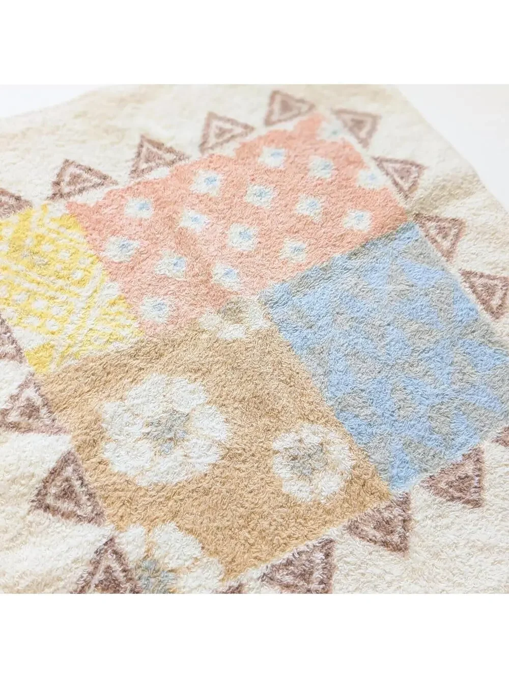 1970s Vintage Martex Bakuba Bath Towel Set